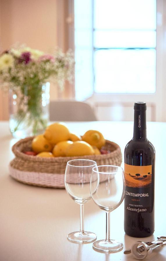 Renovated And Spacious Duplex With Patio, By Timecooler Apartament Lizbona