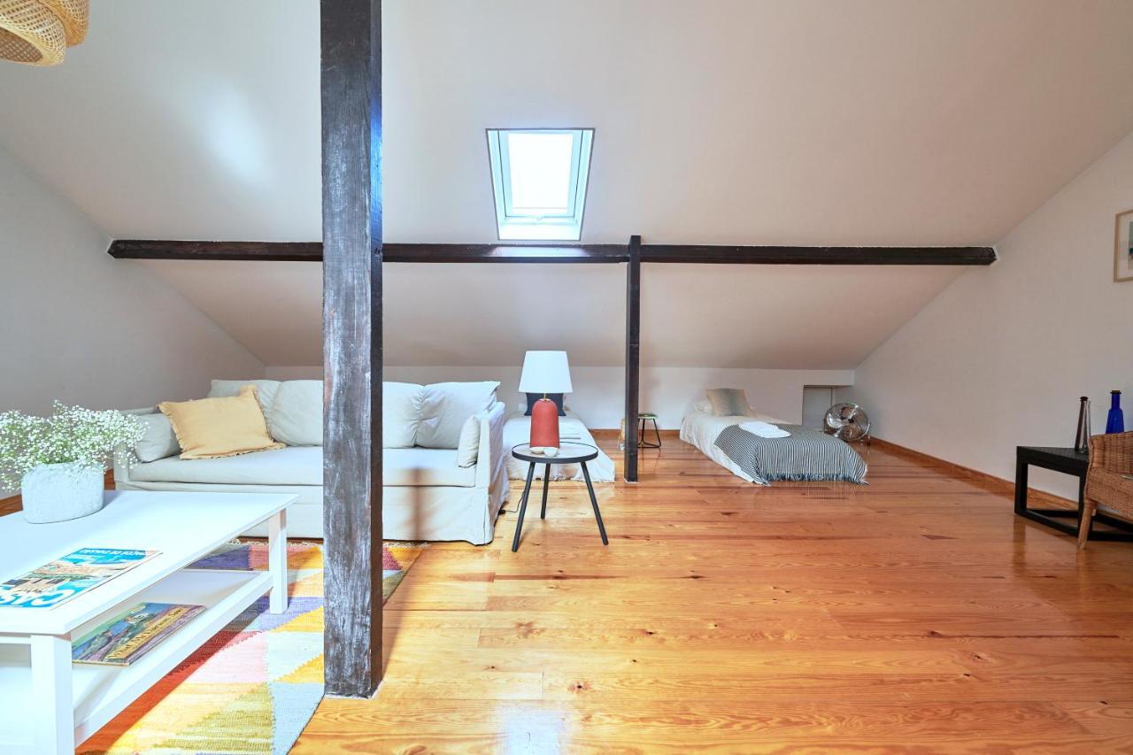 Renovated And Spacious Duplex With Patio, By Timecooler Lissabon