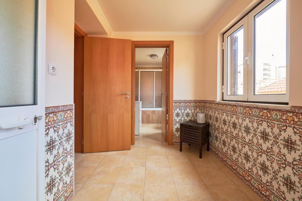 Renovated And Spacious Duplex With Patio, By Timecooler Lizbona