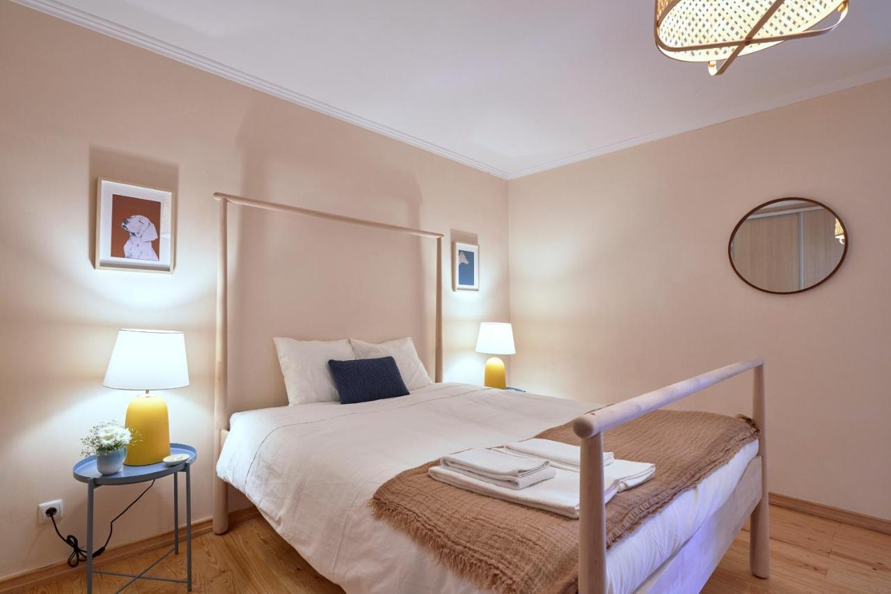 Renovated And Spacious Duplex With Patio, By Timecooler Apartament